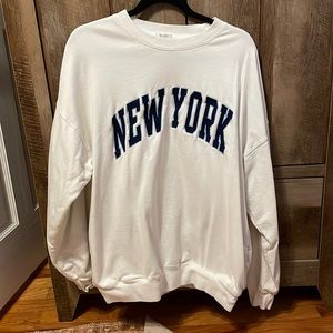 Brandy Melville oversized sweatshirt